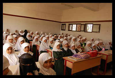Yemeni classroom for girls - Image credit: https://borgenproject.org/education-in-yemen-still-needs-attention/