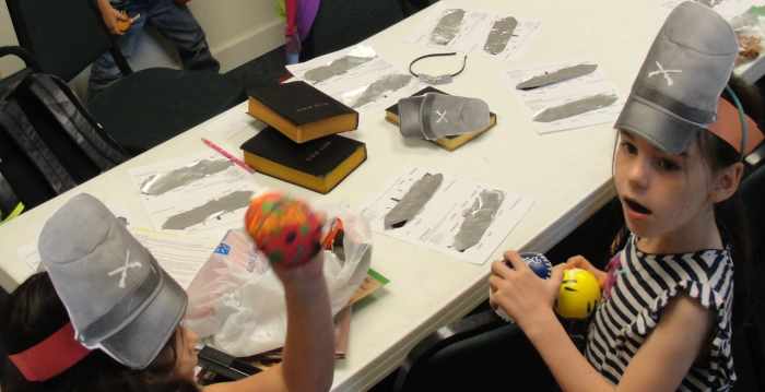 Johnny Reb Confederate soldiers with gray hats