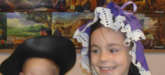 Tricorn hats & mob caps