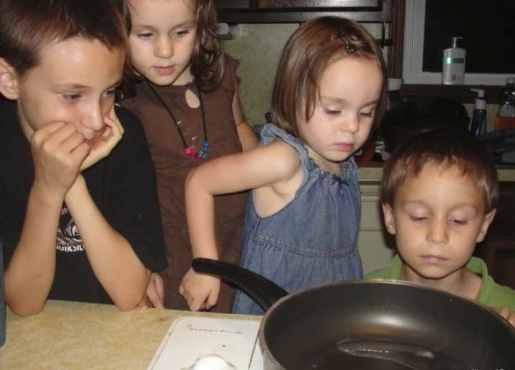Observing water in 3 different states of matter was one of the activities we did this week during our Science Morning Basket & Activities time.