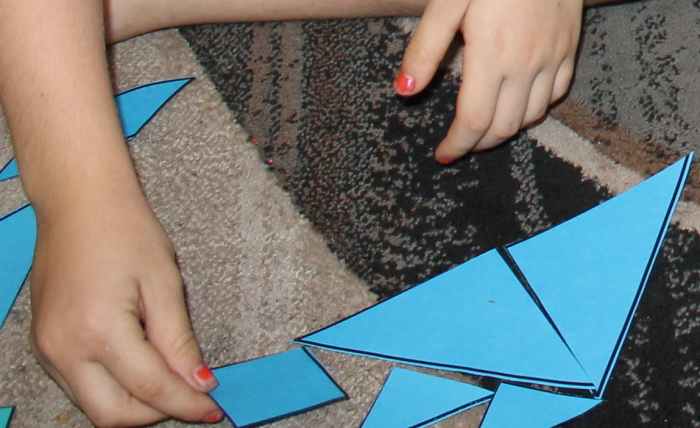 Attempting a tangram puzzle