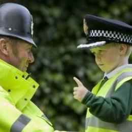 Image credit: http://www.kidsconfidential.co.uk/Health-and-Beauty/Police-unveil-new-toddler-uniform