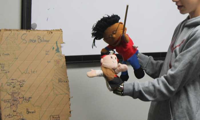 Simon Bolivar Puppet Theater