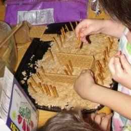 Creating an edible model of the tabernacle