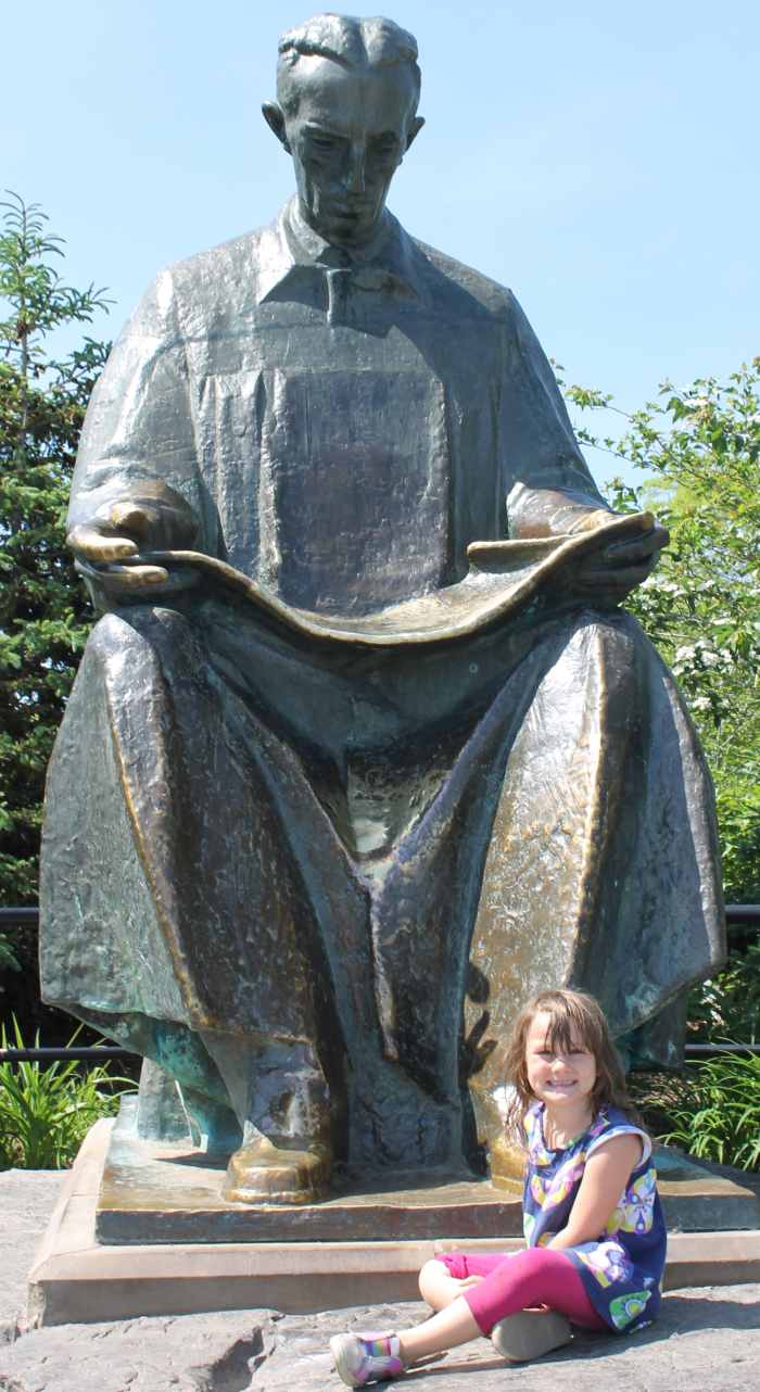 Nikola Tesla's statue