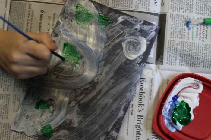 christmas-tree-art-lesson