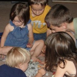 How to Homeschool Multiple Ages (My Daily Homeschool Schedule)