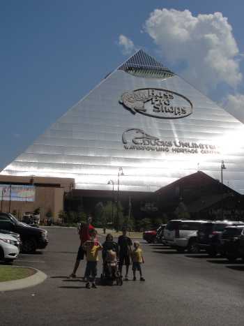 Next we visited a place that was of a bit more of interest to my kids: Bass Pro Shop, housed in the Memphis Pyramid. We did go inside this one!