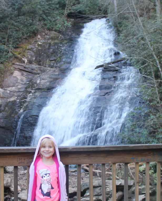 traveling-on-a-budget-with-kids