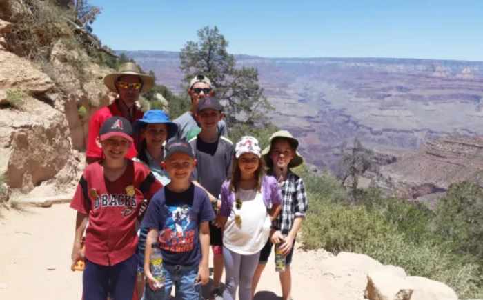 traveling-on-a-budget-with-kids